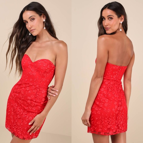 Lulus | Exquisite Sensation Red Floral Embroidered Strapless Mini Dress - Picture 1 of 7